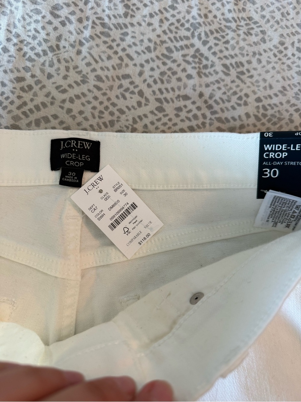 NWT J.Crew Factory wide-leg jean in all day stretch, size 30 - Picture 6 of 6